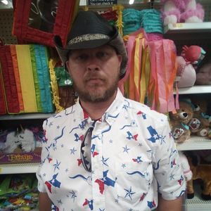 Meet your Posher, Temple